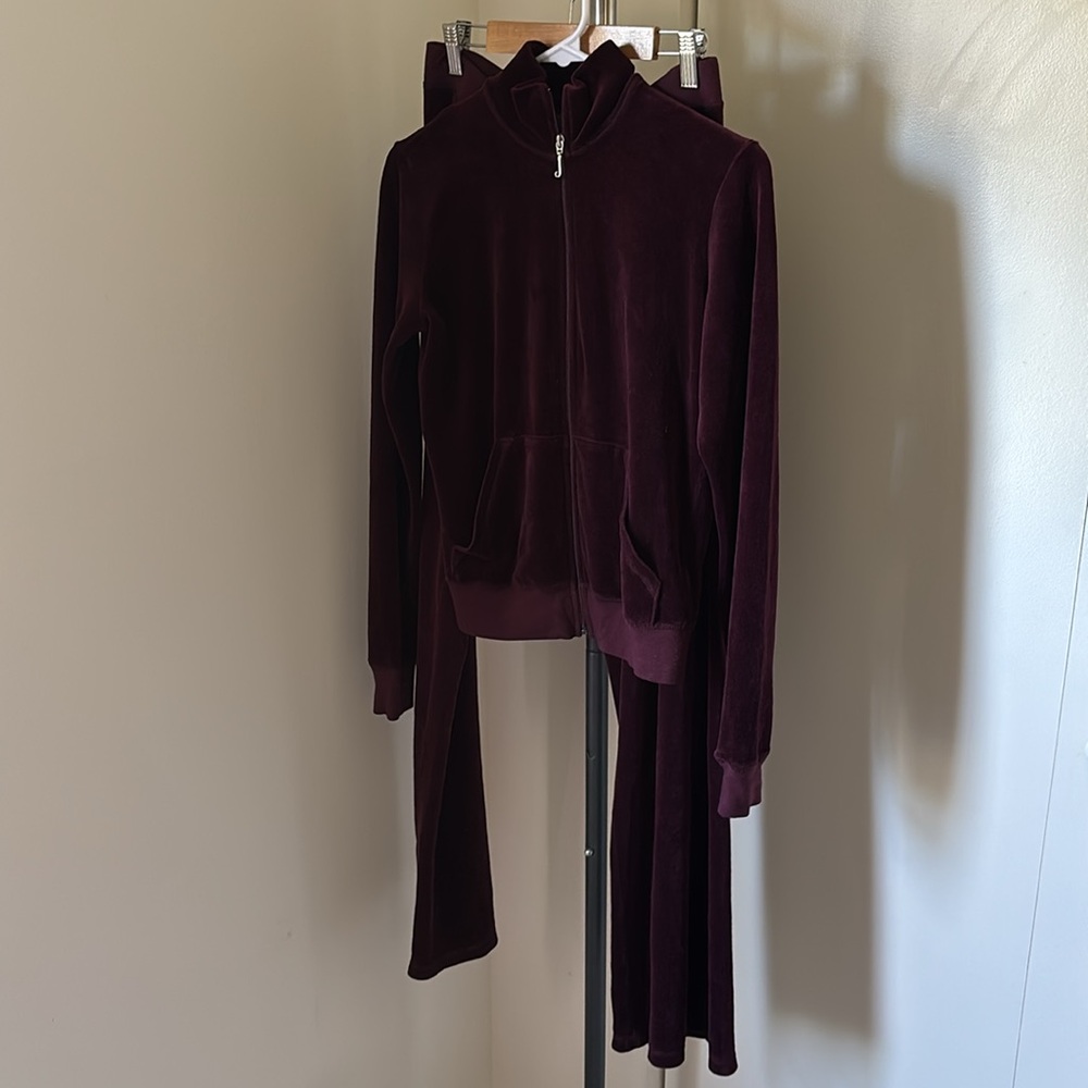 EUC Juicy Couture plum velour tracksuit